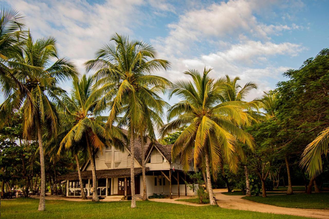 Andilana Lodge Exterior photo